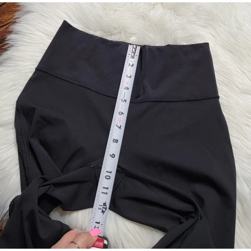 Lululemon Black High Rise Wunder Under Leggings Special Edition Women's Size 8